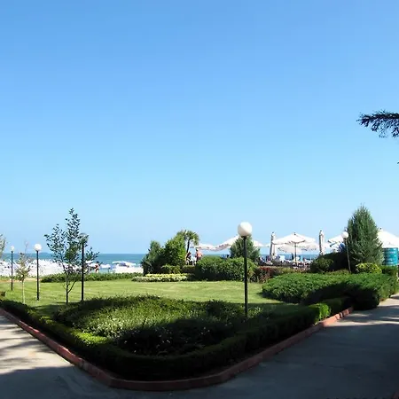 In Royal Beach Plaza * גולדן סנדס